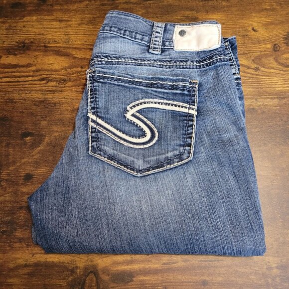 Silver Jeans Sz 30 Suki Capri Mid Rise Tummy Control Thick Stitch Stretch Denim - Picture 3 of 13